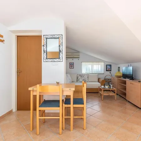 Giuliano With Sea View Apartment Tar-Vabriga