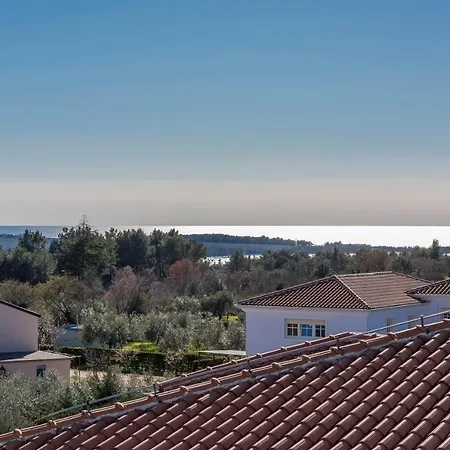 Apartment Giuliano With Sea View